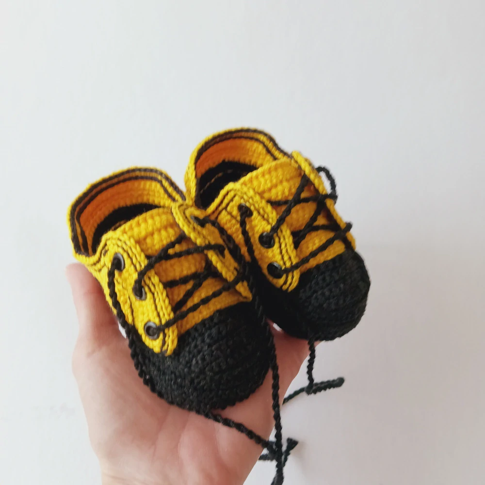 Háčkované tenisky - 9 cm