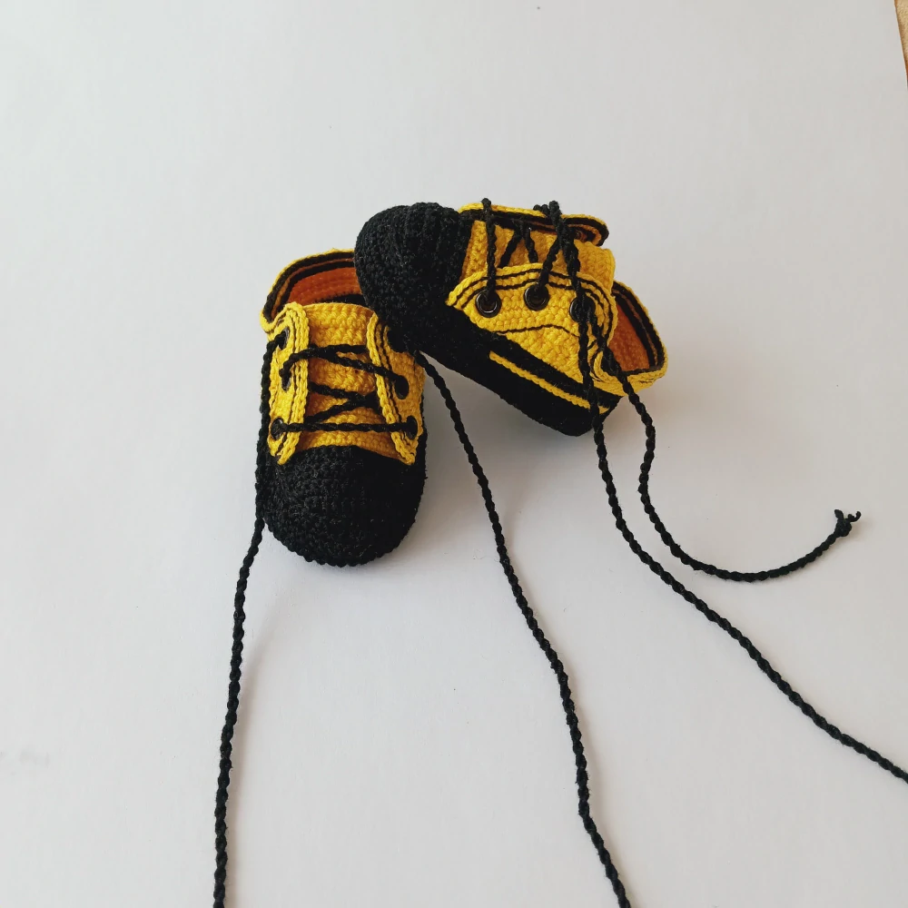 Háčkované tenisky - 9 cm